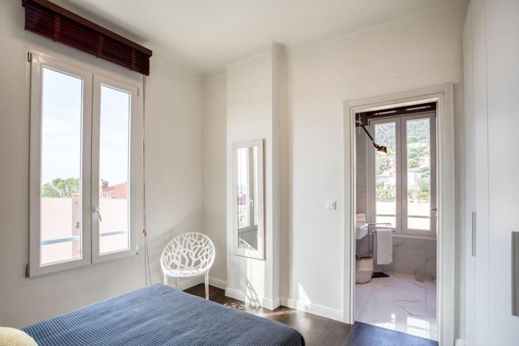 #24 Marie-Claire Suite Sea View/Balcony/Ac/5Min Port ヴィルフランシュ・シュル・メール エクステリア 写真