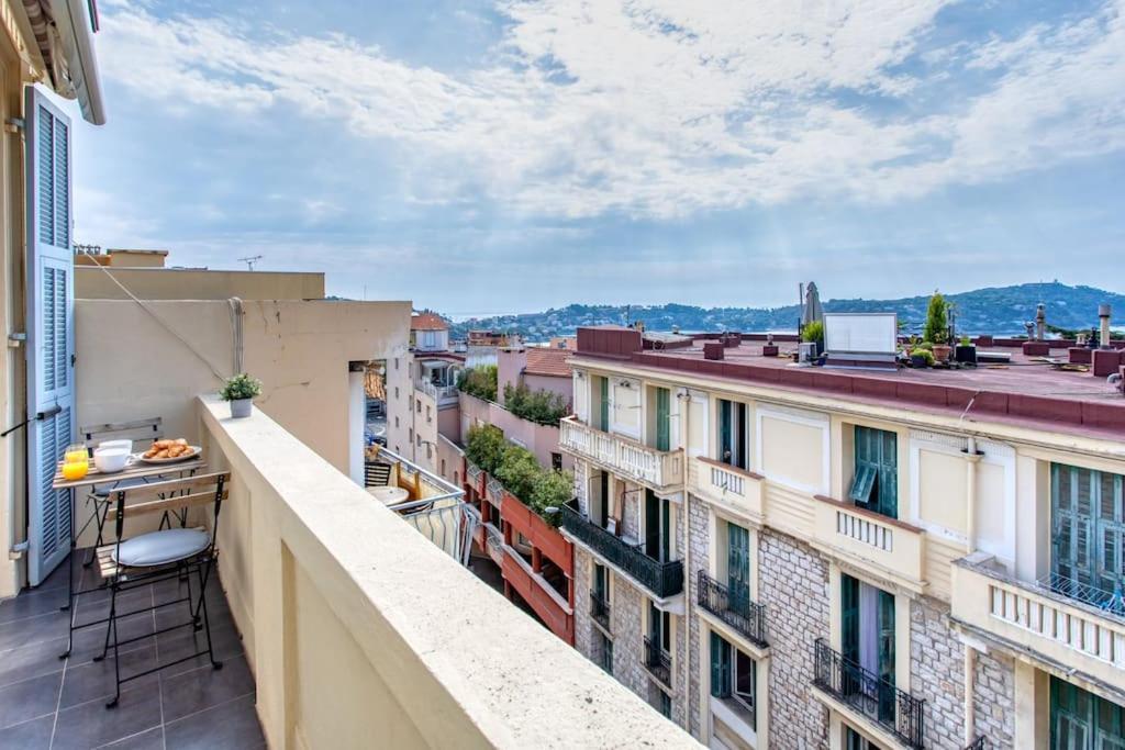 #24 Marie-Claire Suite Sea View/Balcony/Ac/5Min Port ヴィルフランシュ・シュル・メール エクステリア 写真